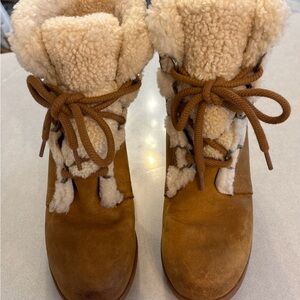 Sorel Joan of Artic Tan Shearling-Lined Winter Boots Sz 8